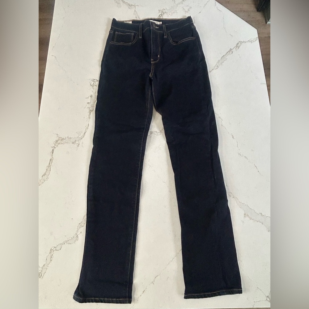 Levi’s Premium 724 High Rise Straight Jeans Dark Wash Size 28
